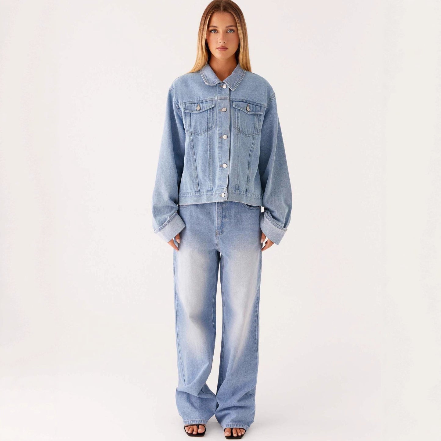 Women's Casual Denim Jacket – Long Sleeve Classic Turn-Down Collar